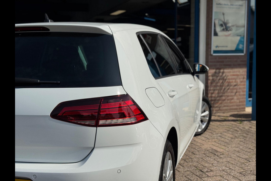 Volkswagen Golf 1.0 TSI Comfortline 2019 NAVI CLIMA APK NAP!