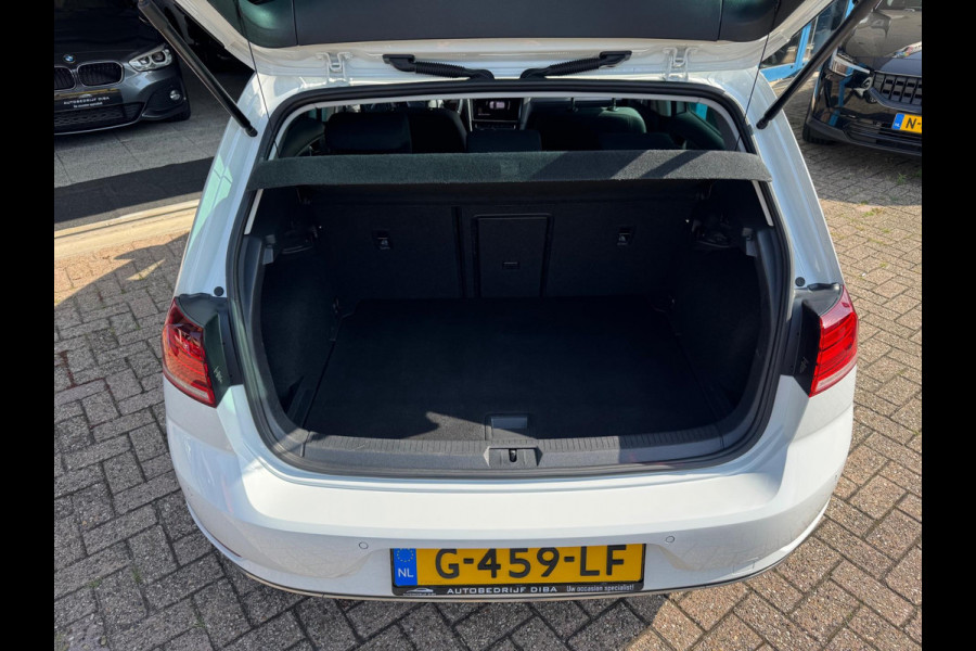 Volkswagen Golf 1.0 TSI Comfortline 2019 NAVI CLIMA APK NAP!