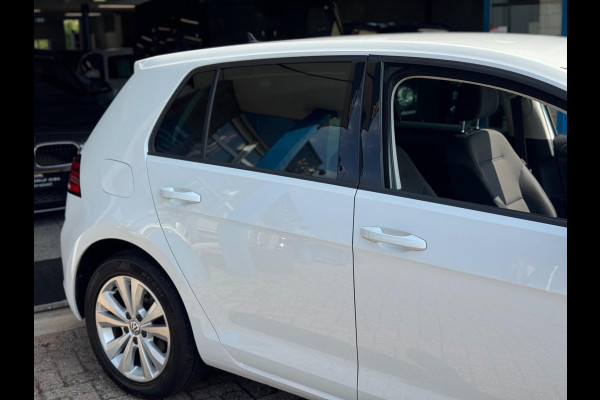 Volkswagen Golf 1.0 TSI Comfortline 2019 NAVI CLIMA APK NAP!