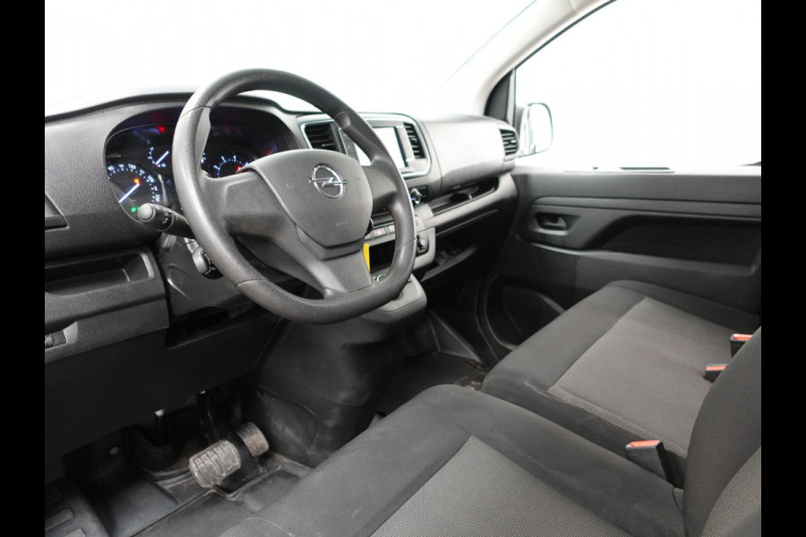 Opel Vivaro 2.0 CDTI Aut. 145 pk L3H1 Edition 3-zits Airco Navi Bluetooth Trekhaak