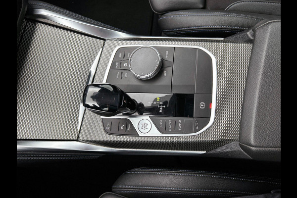 BMW 4 Serie Coupé 430i High Executive M-SPORT CAMERA AD-CRUISE LEER-ALCANTARA
