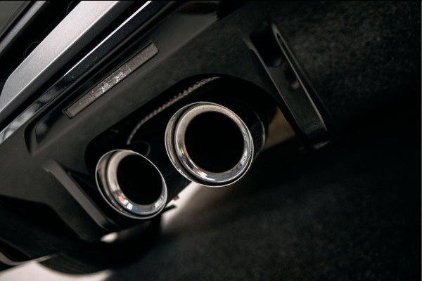 MINI Mini 2.0 John Cooper Works JCW Pack | Head-up | Stoelverwarming | Pano | Leder |