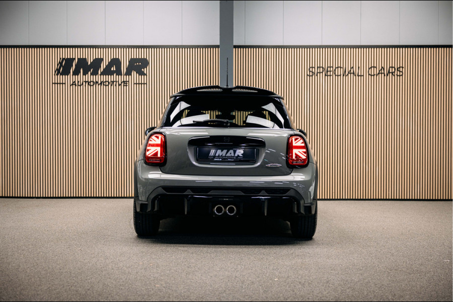 MINI Mini 2.0 John Cooper Works JCW Pack | Head-up | Stoelverwarming | Pano | Leder |
