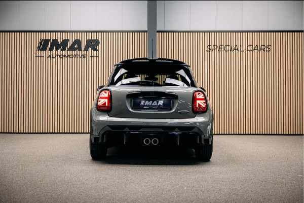 MINI Mini 2.0 John Cooper Works JCW Pack | Head-up | Stoelverwarming | Pano | Leder |