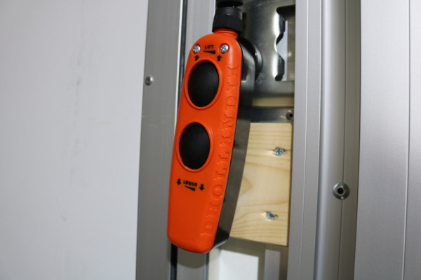 Iveco Daily 40C18 3.0 Automaat Meubelbak met Laadklep Automaat (Nieuw Model)