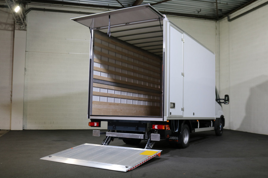 Iveco Daily 40C18 3.0 Bakwagen met Laadklep Automaat (Nieuw Model)