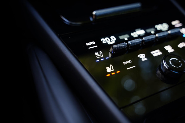 Porsche Cayenne Coupé 3.0 E-Hybrid BTW Sport Design Pakket Trekhaak Sportuitlaat