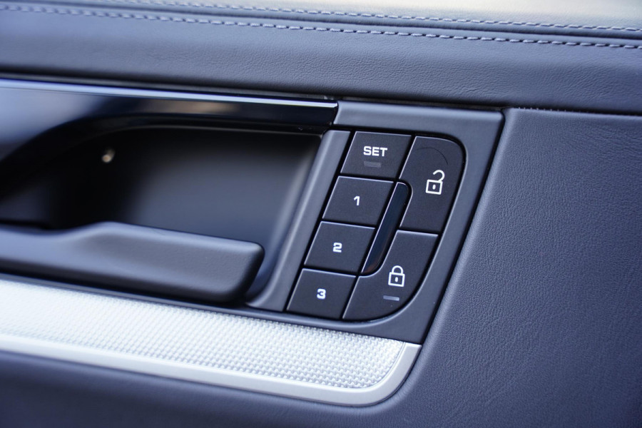 Porsche Cayenne Coupé 3.0 E-Hybrid BTW Sport Design Pakket Trekhaak Sportuitlaat