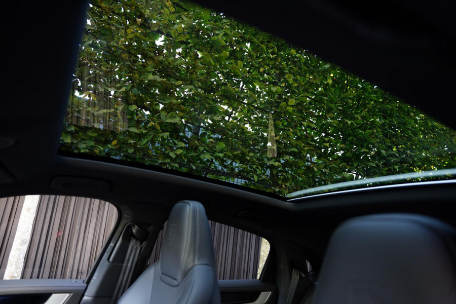Porsche Cayenne Coupé 3.0 E-Hybrid BTW Sport Design Pakket Trekhaak Sportuitlaat