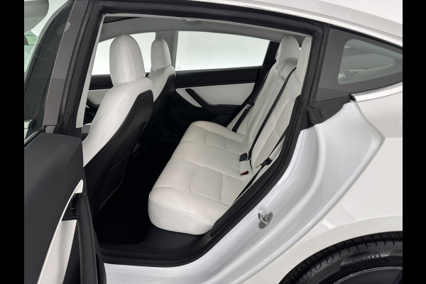 Tesla Model 3 Long Range AWD 75 kWh [ 3-Fase ] (INCL-BTW) Aut. *PANO | AUTO-PILOT | LUXURY-LEATHER | KEYLESS | FULL-LED | MEMORY-PACK | SURROUND-VIEW | DAB | CARPLAY | DIGI-COCKPIT | LANE-ASSIST | COMFORT-SEATS | TOWBAR | 18"ALU*