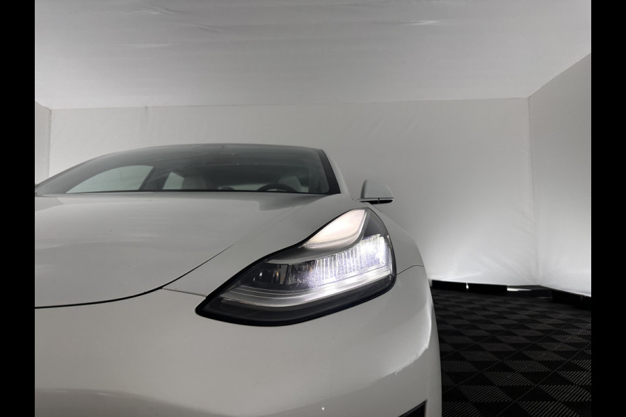 Tesla Model 3 Long Range AWD 75 kWh [ 3-Fase ] (INCL-BTW) Aut. *PANO | AUTO-PILOT | LUXURY-LEATHER | KEYLESS | FULL-LED | MEMORY-PACK | SURROUND-VIEW | DAB | CARPLAY | DIGI-COCKPIT | LANE-ASSIST | COMFORT-SEATS | TOWBAR | 18"ALU*