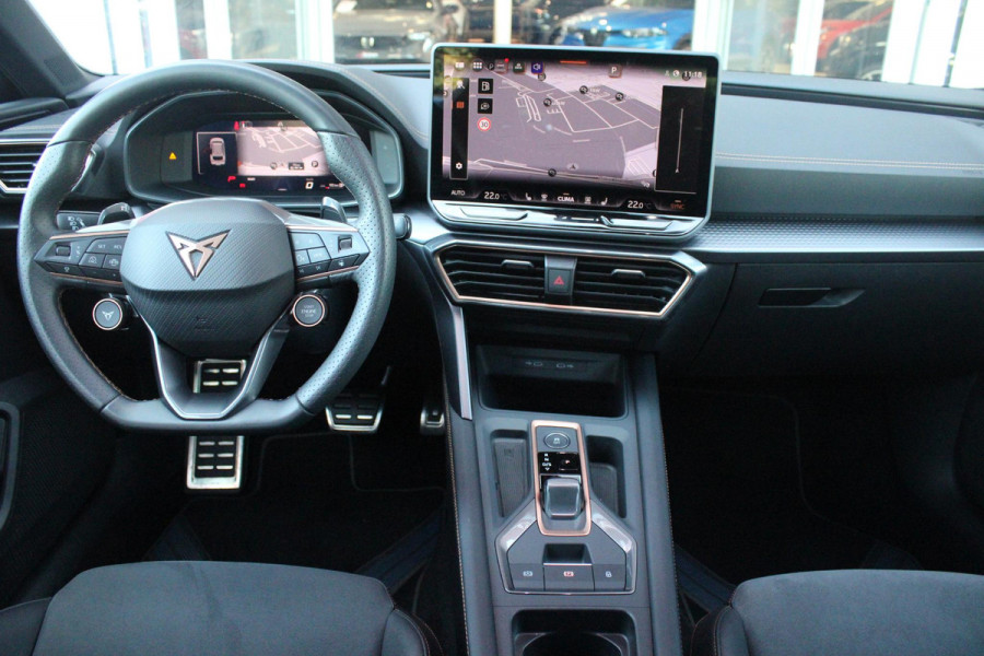 CUPRA Leon Sportstourer 1.5 eTSI 150PK BUSINESS EDITION | NIEUW MODEL! | PANORAMISCH SCHUIF/KANTELDAK | SENNHEISER AUDIO SYSTEM | ELEKTRISCH VERSTELBARE BESTUURDERSSTOEL MET GEHEUGENFUNCTIE | LED MATRIX KOPLAMPEN | DRAADLOZE APPLE CARPLAY/ANDROID AUTO | NAVIGATIE | ACHTERUITRIJ CAMERA | 19" LICHTMETALEN VELGEN  "POLAR" | DRAADLOZE TELEFOONLADER | STOEL/STUUR VERWARMING |  12,9" INFORTAINMENT SYSTEM | ZWARTE HEMELBEKLEDING | E-SOUND GELUIDSSIMULATOR | CLIMATE CONTROL VOOR EN ACHTERIN | SPORT STOELEN | SFEER VERLICHTING | DYNAMISCHE VERLICHTING | ADAPTIVE CRUISE CONTROL | KEYLESS ENTRY/START |