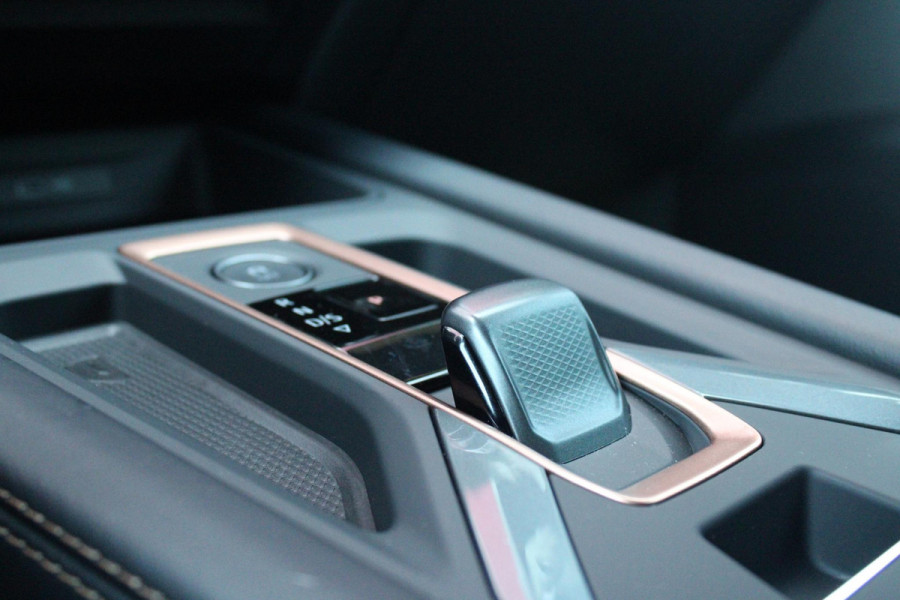 CUPRA Leon Sportstourer 1.5 eTSI 150PK BUSINESS EDITION | NIEUW MODEL! | PANORAMISCH SCHUIF/KANTELDAK | SENNHEISER AUDIO SYSTEM | ELEKTRISCH VERSTELBARE BESTUURDERSSTOEL MET GEHEUGENFUNCTIE | LED MATRIX KOPLAMPEN | DRAADLOZE APPLE CARPLAY/ANDROID AUTO | NAVIGATIE | ACHTERUITRIJ CAMERA | 19" LICHTMETALEN VELGEN  "POLAR" | DRAADLOZE TELEFOONLADER | STOEL/STUUR VERWARMING |  12,9" INFORTAINMENT SYSTEM | ZWARTE HEMELBEKLEDING | E-SOUND GELUIDSSIMULATOR | CLIMATE CONTROL VOOR EN ACHTERIN | SPORT STOELEN | SFEER VERLICHTING | DYNAMISCHE VERLICHTING | ADAPTIVE CRUISE CONTROL | KEYLESS ENTRY/START |