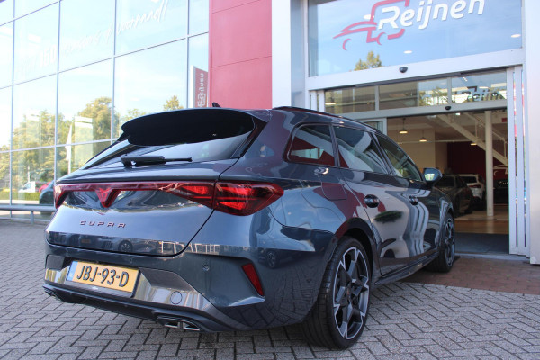 CUPRA Leon Sportstourer 1.5 eTSI 150PK BUSINESS EDITION | NIEUW MODEL! | PANORAMISCH SCHUIF/KANTELDAK | SENNHEISER AUDIO SYSTEM | ELEKTRISCH VERSTELBARE BESTUURDERSSTOEL MET GEHEUGENFUNCTIE | LED MATRIX KOPLAMPEN | DRAADLOZE APPLE CARPLAY/ANDROID AUTO | NAVIGATIE | ACHTERUITRIJ CAMERA | 19" LICHTMETALEN VELGEN  "POLAR" | DRAADLOZE TELEFOONLADER | STOEL/STUUR VERWARMING |  12,9" INFORTAINMENT SYSTEM | ZWARTE HEMELBEKLEDING | E-SOUND GELUIDSSIMULATOR | CLIMATE CONTROL VOOR EN ACHTERIN | SPORT STOELEN | SFEER VERLICHTING | DYNAMISCHE VERLICHTING | ADAPTIVE CRUISE CONTROL | KEYLESS ENTRY/START |