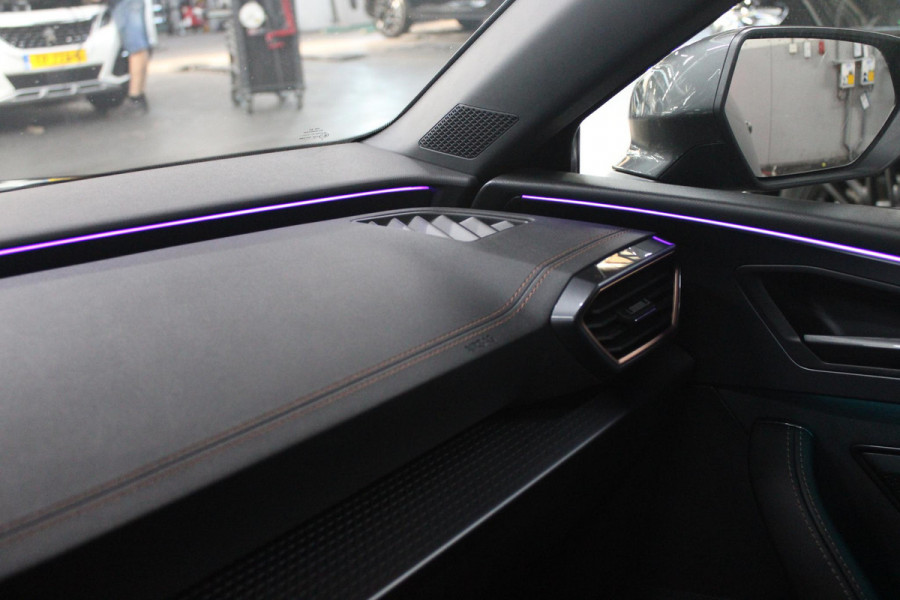 CUPRA Leon Sportstourer 1.5 eTSI 150PK BUSINESS EDITION | NIEUW MODEL! | PANORAMISCH SCHUIF/KANTELDAK | SENNHEISER AUDIO SYSTEM | ELEKTRISCH VERSTELBARE BESTUURDERSSTOEL MET GEHEUGENFUNCTIE | LED MATRIX KOPLAMPEN | DRAADLOZE APPLE CARPLAY/ANDROID AUTO | NAVIGATIE | ACHTERUITRIJ CAMERA | 19" LICHTMETALEN VELGEN  "POLAR" | DRAADLOZE TELEFOONLADER | STOEL/STUUR VERWARMING |  12,9" INFORTAINMENT SYSTEM | ZWARTE HEMELBEKLEDING | E-SOUND GELUIDSSIMULATOR | CLIMATE CONTROL VOOR EN ACHTERIN | SPORT STOELEN | SFEER VERLICHTING | DYNAMISCHE VERLICHTING | ADAPTIVE CRUISE CONTROL | KEYLESS ENTRY/START |