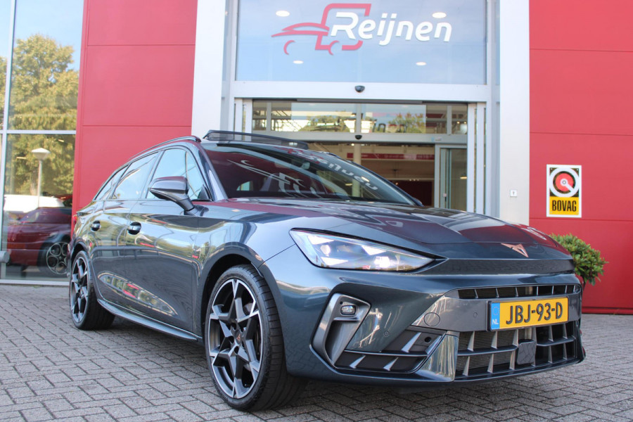 CUPRA Leon Sportstourer 1.5 eTSI 150PK BUSINESS EDITION | NIEUW MODEL! | PANORAMISCH SCHUIF/KANTELDAK | SENNHEISER AUDIO SYSTEM | ELEKTRISCH VERSTELBARE BESTUURDERSSTOEL MET GEHEUGENFUNCTIE | LED MATRIX KOPLAMPEN | DRAADLOZE APPLE CARPLAY/ANDROID AUTO | NAVIGATIE | ACHTERUITRIJ CAMERA | 19" LICHTMETALEN VELGEN  "POLAR" | DRAADLOZE TELEFOONLADER | STOEL/STUUR VERWARMING |  12,9" INFORTAINMENT SYSTEM | ZWARTE HEMELBEKLEDING | E-SOUND GELUIDSSIMULATOR | CLIMATE CONTROL VOOR EN ACHTERIN | SPORT STOELEN | SFEER VERLICHTING | DYNAMISCHE VERLICHTING | ADAPTIVE CRUISE CONTROL | KEYLESS ENTRY/START |