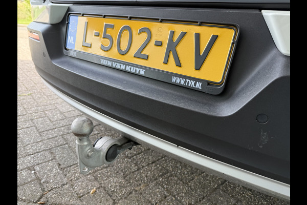 Volvo XC40 1.5 T2 Business Pro ** Camera ** Leder ** Trekhaak 1.600kg trekgewicht!