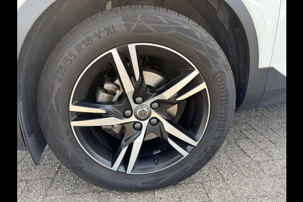 Volvo XC40 1.5 T2 Business Pro ** Camera ** Leder ** Trekhaak 1.600kg trekgewicht!