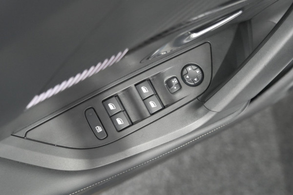 Peugeot 2008 Hybrid 136 e-DCS6 Allure | 360 Camera | Stop&Go Adaptieve Cruise Control | Navigatie | Dodehoekdetectie
