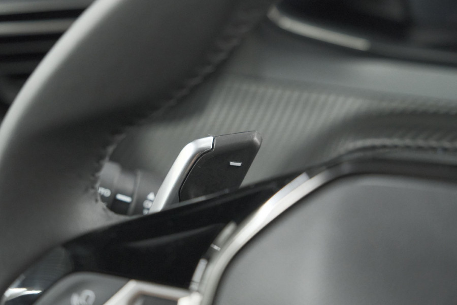 Peugeot 2008 Hybrid 136 e-DCS6 Allure | 360 Camera | Stop&Go Adaptieve Cruise Control | Navigatie | Dodehoekdetectie