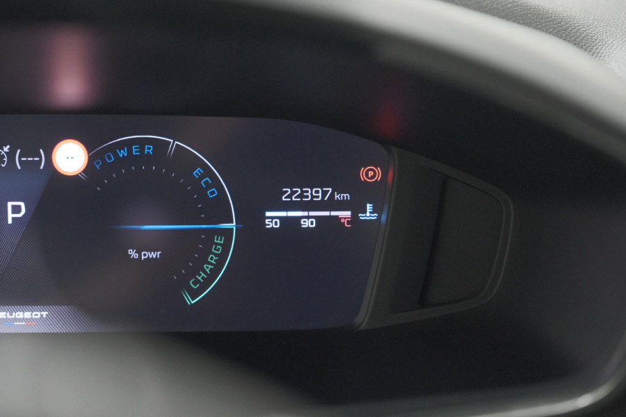 Peugeot 2008 Hybrid 136 e-DCS6 Allure | 360 Camera | Stop&Go Adaptieve Cruise Control | Navigatie | Dodehoekdetectie