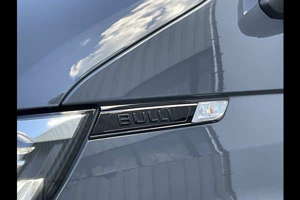 Volkswagen Transporter 6-Pers 2.0 TDI L2H1 DC Bulli Leer Cam Trekhaak Lang 6 Persoons Dubbele Cabine