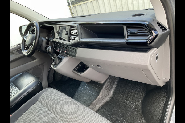 Volkswagen Transporter 6-Pers 2.0 TDI L2H1 DC Bulli Leer Cam Trekhaak Lang 6 Persoons Dubbele Cabine