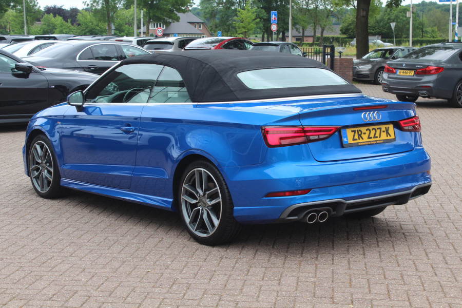 Audi A3 Cabriolet 35 TFSI CoD Advance Sport / Trekhaak / Virtual Cockpit / Windscherm / B&O / Leder&Alcantara / 18'' / Keyless / Nekverwarming / Navigatie / Hill Hold / Cruise Control