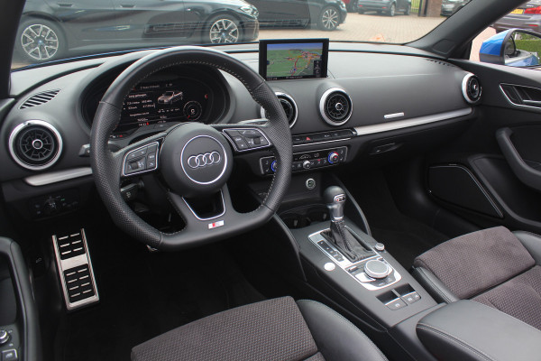 Audi A3 Cabriolet 35 TFSI CoD Advance Sport / Trekhaak / Virtual Cockpit / Windscherm / B&O / Leder&Alcantara / 18'' / Keyless / Nekverwarming / Navigatie / Hill Hold / Cruise Control
