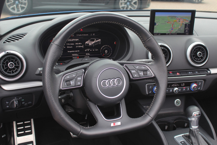 Audi A3 Cabriolet 35 TFSI CoD Advance Sport / Trekhaak / Virtual Cockpit / Windscherm / B&O / Leder&Alcantara / 18'' / Keyless / Nekverwarming / Navigatie / Hill Hold / Cruise Control