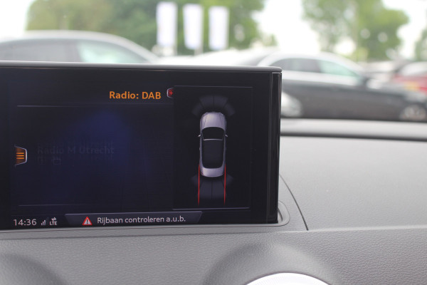 Audi A3 Cabriolet 35 TFSI CoD Advance Sport / Trekhaak / Virtual Cockpit / Windscherm / B&O / Leder&Alcantara / 18'' / Keyless / Nekverwarming / Navigatie / Hill Hold / Cruise Control