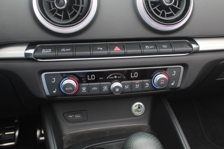 Audi A3 Cabriolet 35 TFSI CoD Advance Sport / Trekhaak / Virtual Cockpit / Windscherm / B&O / Leder&Alcantara / 18'' / Keyless / Nekverwarming / Navigatie / Hill Hold / Cruise Control