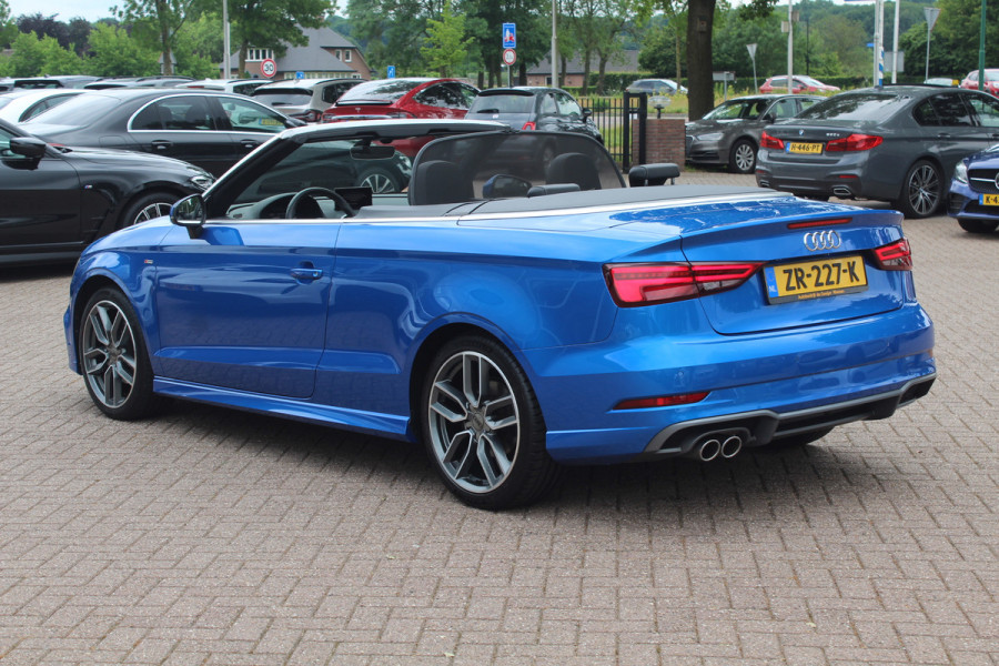 Audi A3 Cabriolet 35 TFSI CoD Advance Sport / Trekhaak / Virtual Cockpit / Windscherm / B&O / Leder&Alcantara / 18'' / Keyless / Nekverwarming / Navigatie / Hill Hold / Cruise Control