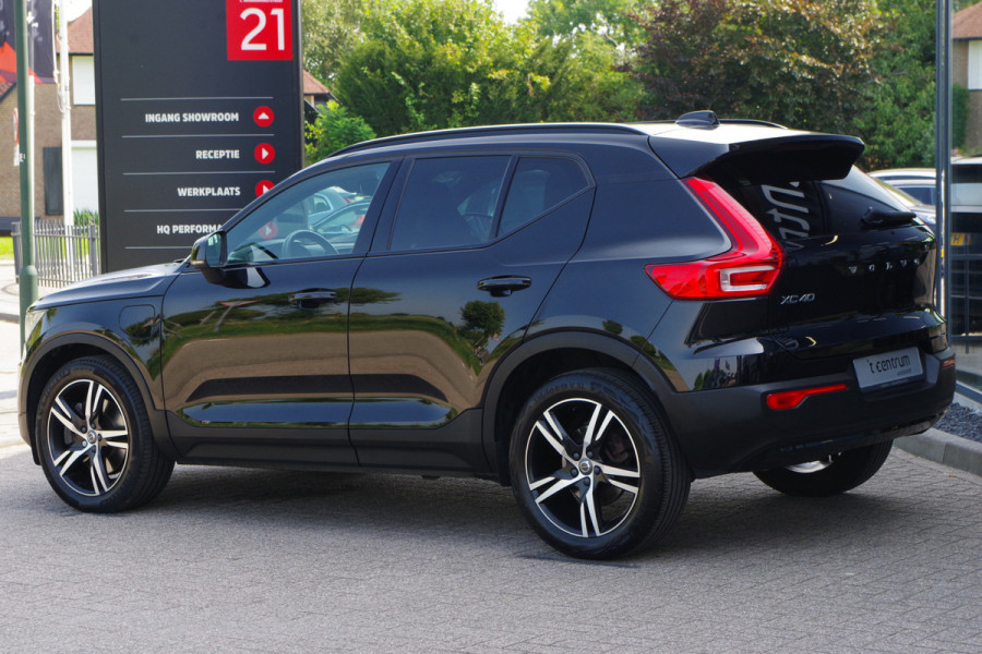 Volvo XC40 1.5 T4 211 PK Recharge R-Design, Adap. Cruise Control, Leder-Alcantara, LED, Camera