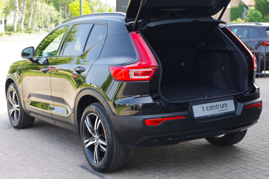 Volvo XC40 1.5 T4 211 PK Recharge R-Design, Adap. Cruise Control, Leder-Alcantara, LED, Camera