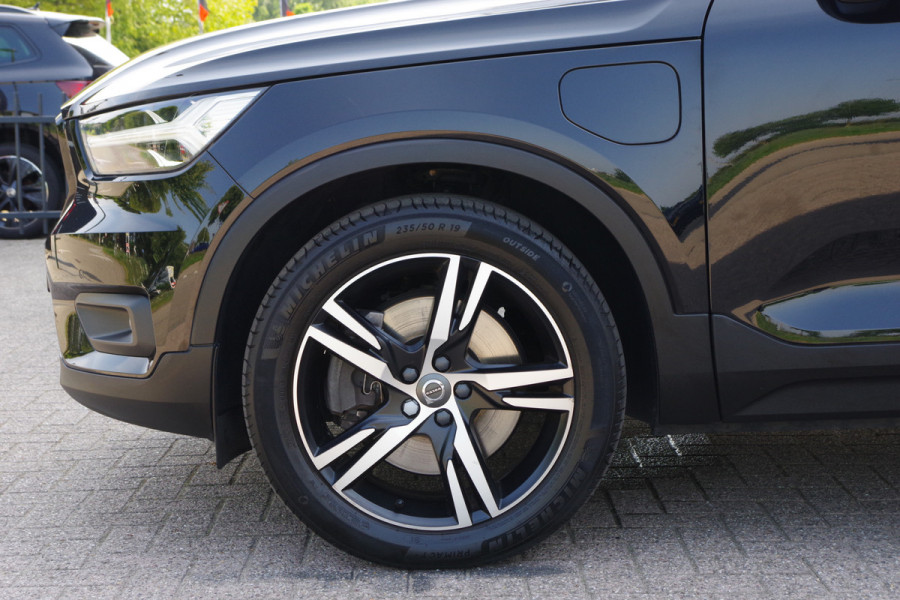 Volvo XC40 1.5 T4 211 PK Recharge R-Design, Adap. Cruise Control, Leder-Alcantara, LED, Camera
