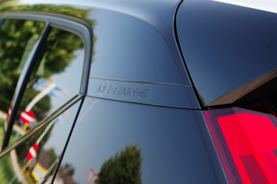 Volvo XC40 1.5 T4 211 PK Recharge R-Design, Adap. Cruise Control, Leder-Alcantara, LED, Camera