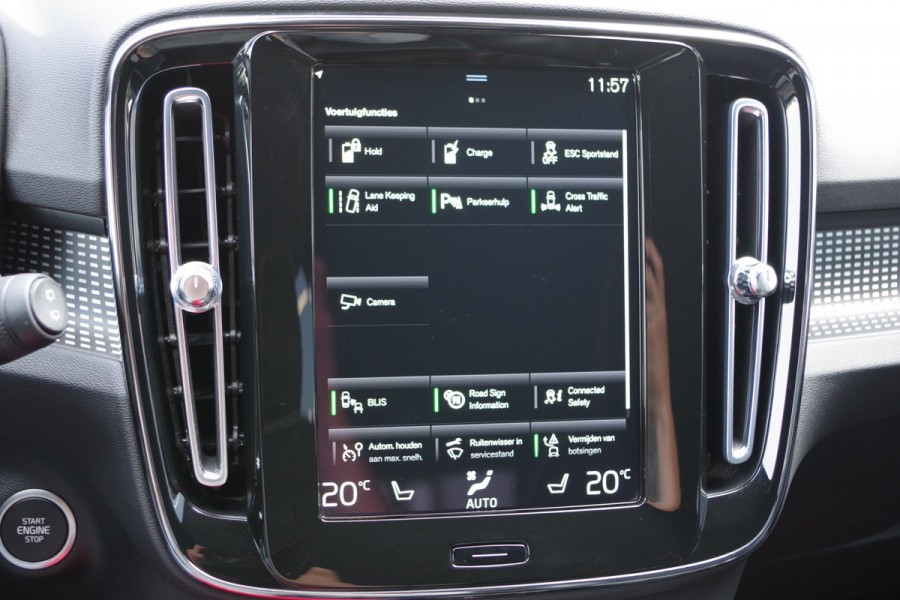 Volvo XC40 1.5 T4 211 PK Recharge R-Design, Adap. Cruise Control, Leder-Alcantara, LED, Camera