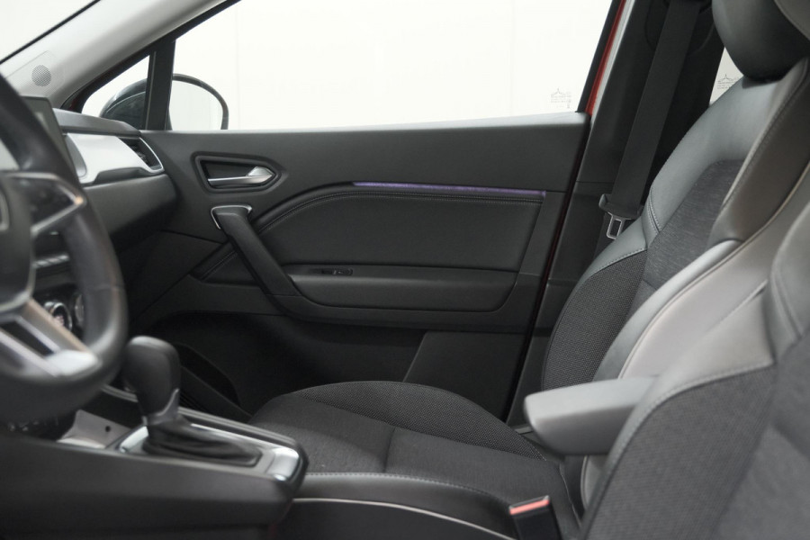 Renault Captur Mild Hybrid 140 EDC Techno | Navigatie | Camera | Parkeersensoren | Apple Carplay