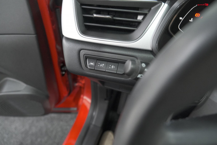 Renault Captur Mild Hybrid 140 EDC Techno | Navigatie | Camera | Parkeersensoren | Apple Carplay