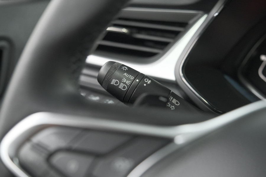 Renault Captur Mild Hybrid 140 EDC Techno | Navigatie | Camera | Parkeersensoren | Apple Carplay