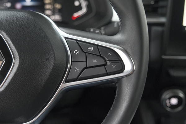 Renault Captur Mild Hybrid 140 EDC Techno | Navigatie | Camera | Parkeersensoren | Apple Carplay