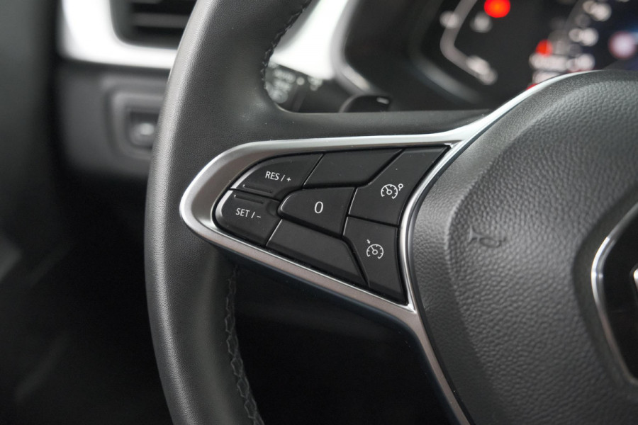 Renault Captur Mild Hybrid 140 EDC Techno | Navigatie | Camera | Parkeersensoren | Apple Carplay