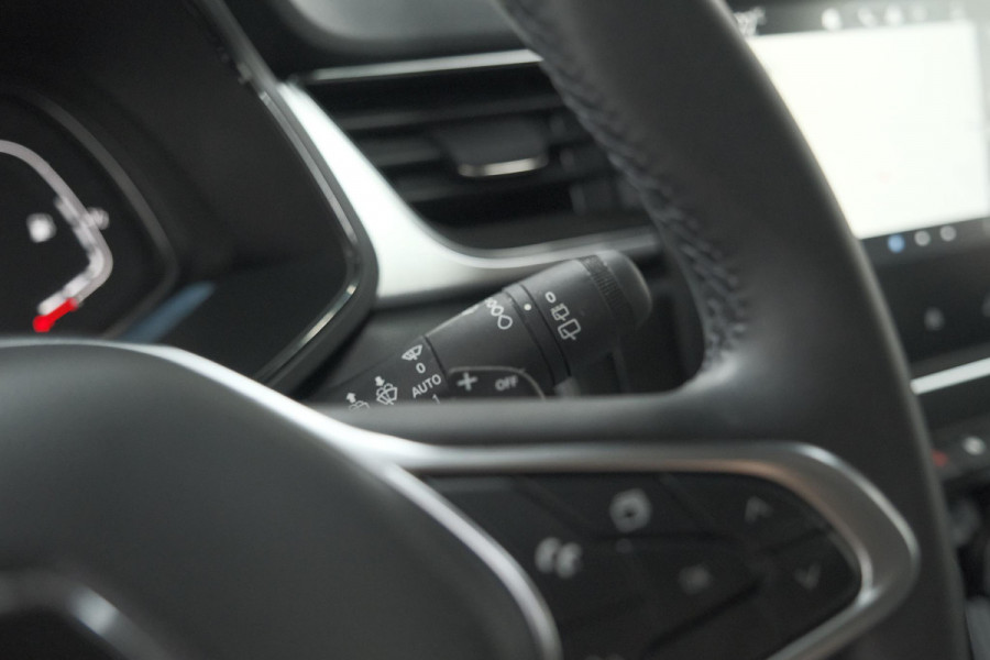 Renault Captur Mild Hybrid 140 EDC Techno | Navigatie | Camera | Parkeersensoren | Apple Carplay