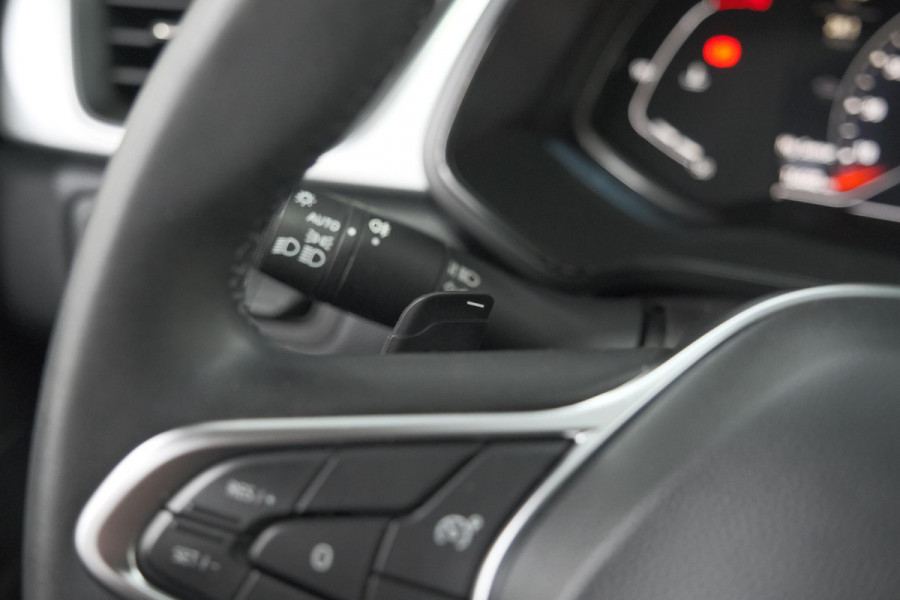 Renault Captur Mild Hybrid 140 EDC Techno | Navigatie | Camera | Parkeersensoren | Apple Carplay
