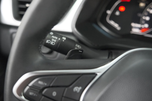 Renault Captur Mild Hybrid 140 EDC Techno | Navigatie | Camera | Parkeersensoren | Apple Carplay