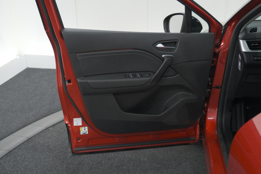 Renault Captur Mild Hybrid 140 EDC Techno | Navigatie | Camera | Parkeersensoren | Apple Carplay