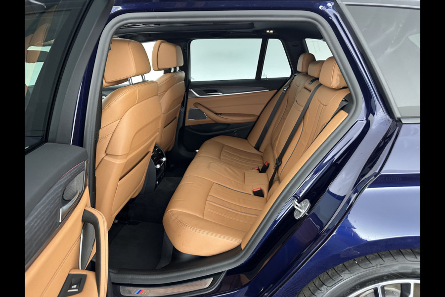 BMW 5 Serie Touring 540d xDrive High Executive Aut. *PANO | LASER-LIGHT | HEAD-UP | LUXURY-LEATHER | BLIND-SPOT | MEMORY-PACK | HARMAN/KARDON | TOP-VIEW | DIGI-COCKPIT | HEATED-COMFORTSEATS | KEYLESS | NAVI-FULLMAP | 18''ALU |