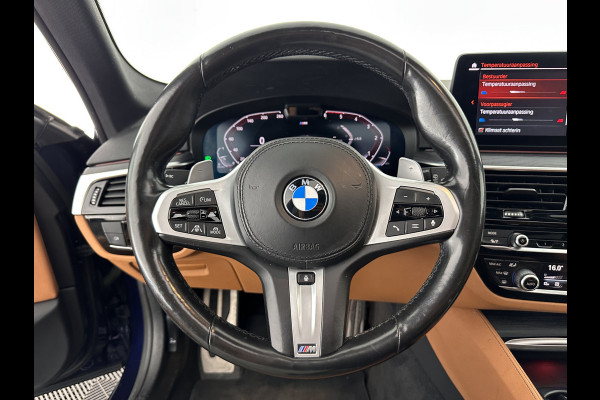 BMW 5 Serie Touring 540d xDrive High Executive Aut. *PANO | LASER-LIGHT | HEAD-UP | LUXURY-LEATHER | BLIND-SPOT | MEMORY-PACK | HARMAN/KARDON | TOP-VIEW | DIGI-COCKPIT | HEATED-COMFORTSEATS | KEYLESS | NAVI-FULLMAP | 18''ALU |
