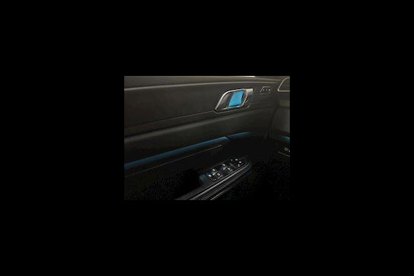 Lynk & Co RS Shadow Edition 01 Trekhaak Pano Camera° Navi Adapt cruise 262PK Elekr. Achterklep